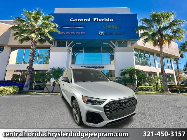 Used 2025 Audi Q5 e Premium Plus w/ Premium Plus Package AWD/4WD image 1