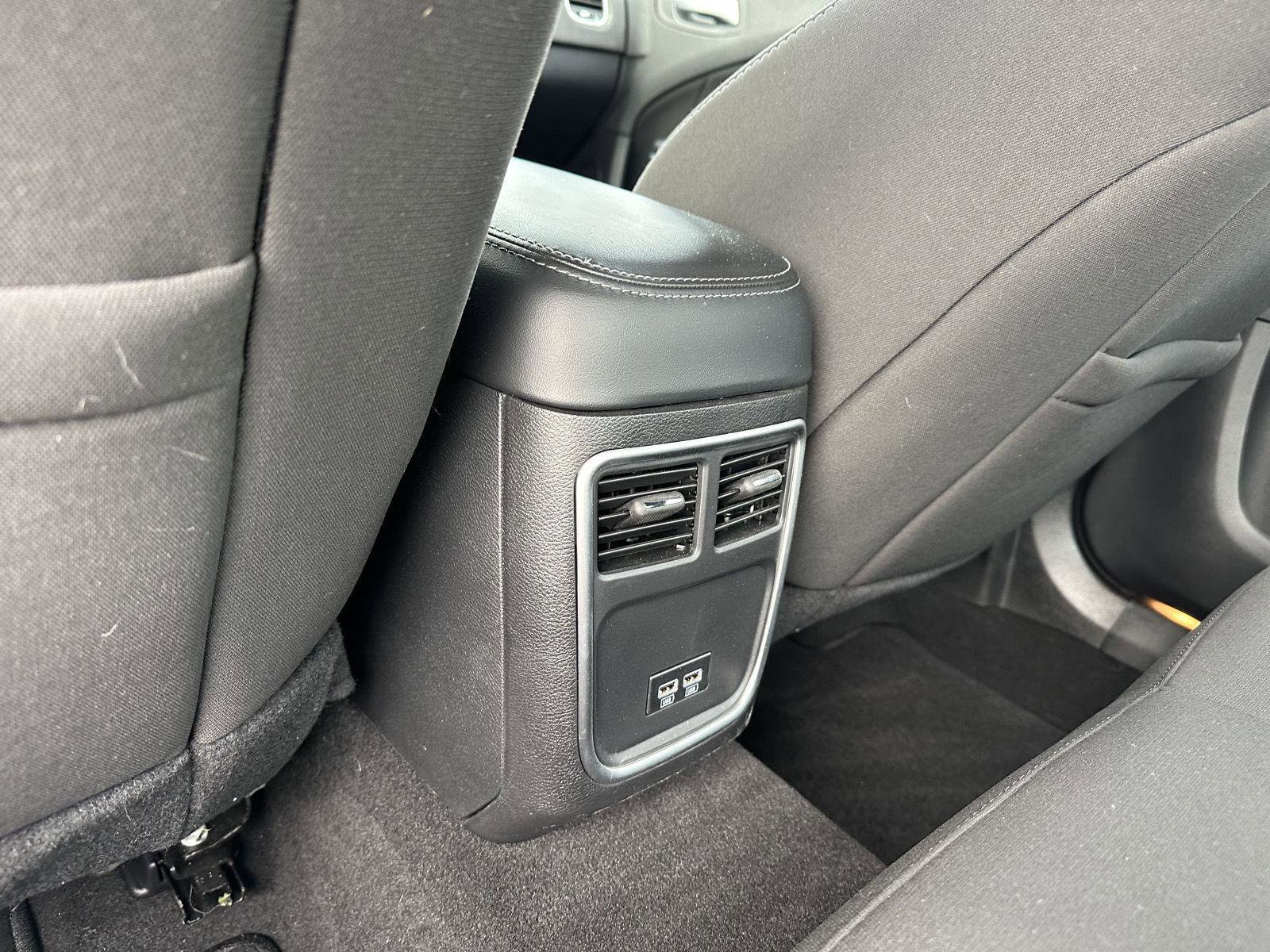 Used 2021 Dodge Charger SXT w/ Cold Weather Package AWD/4WD image 14