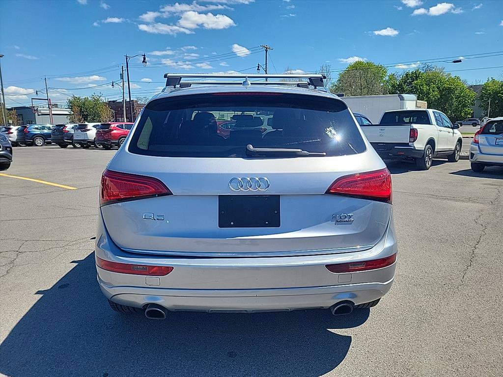 Used 2017 Audi Q5 2.0T Premium w/ Audi MMI Navigation Plus AWD/4WD image 4