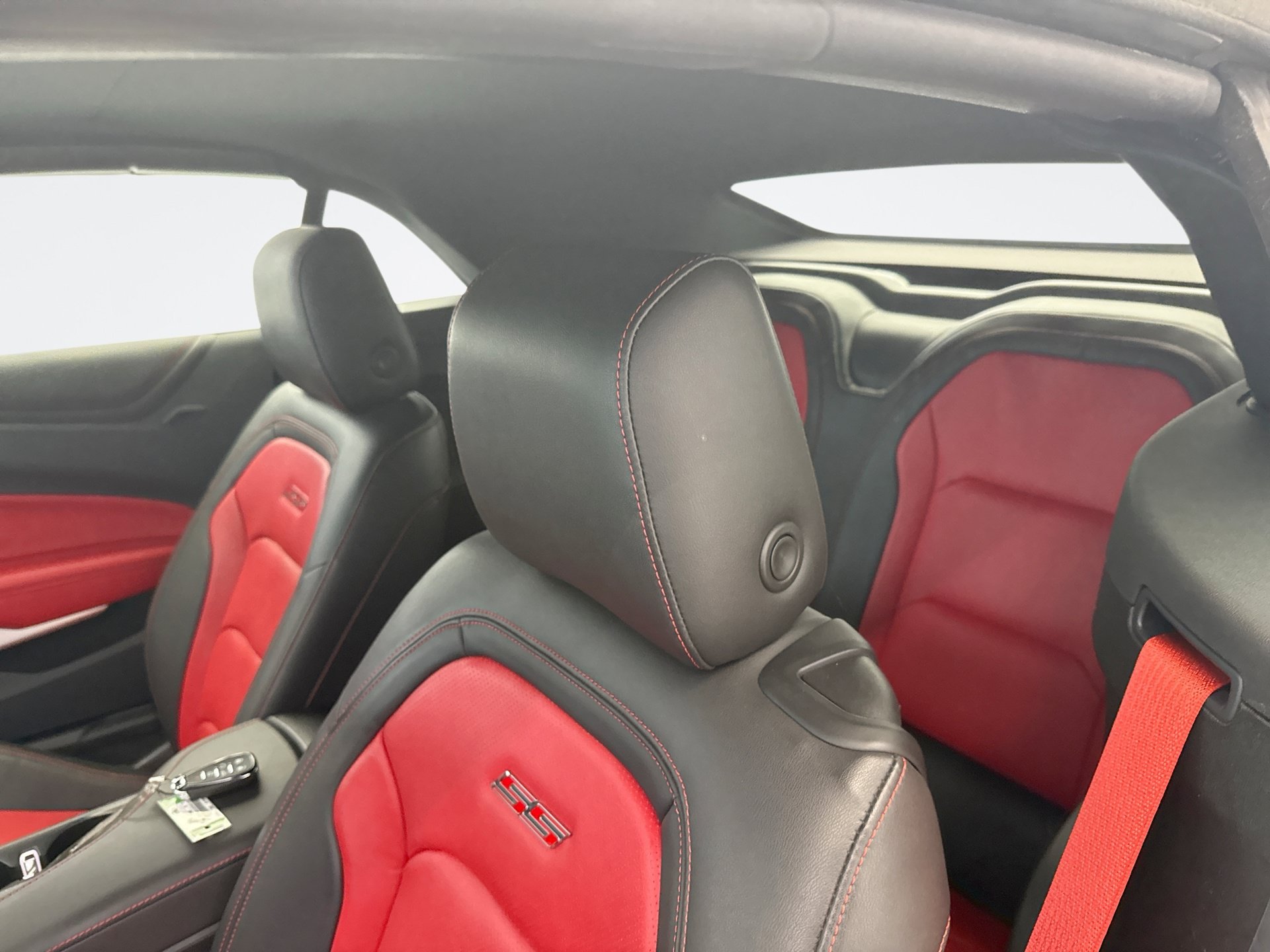 Used 2023 Chevrolet Camaro SS RWD image 11
