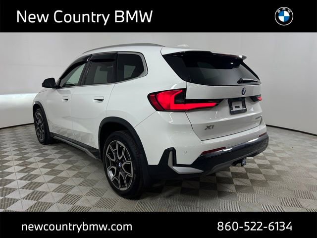 Used 2025 BMW X1 xDrive28i w/ Premium Package image 5