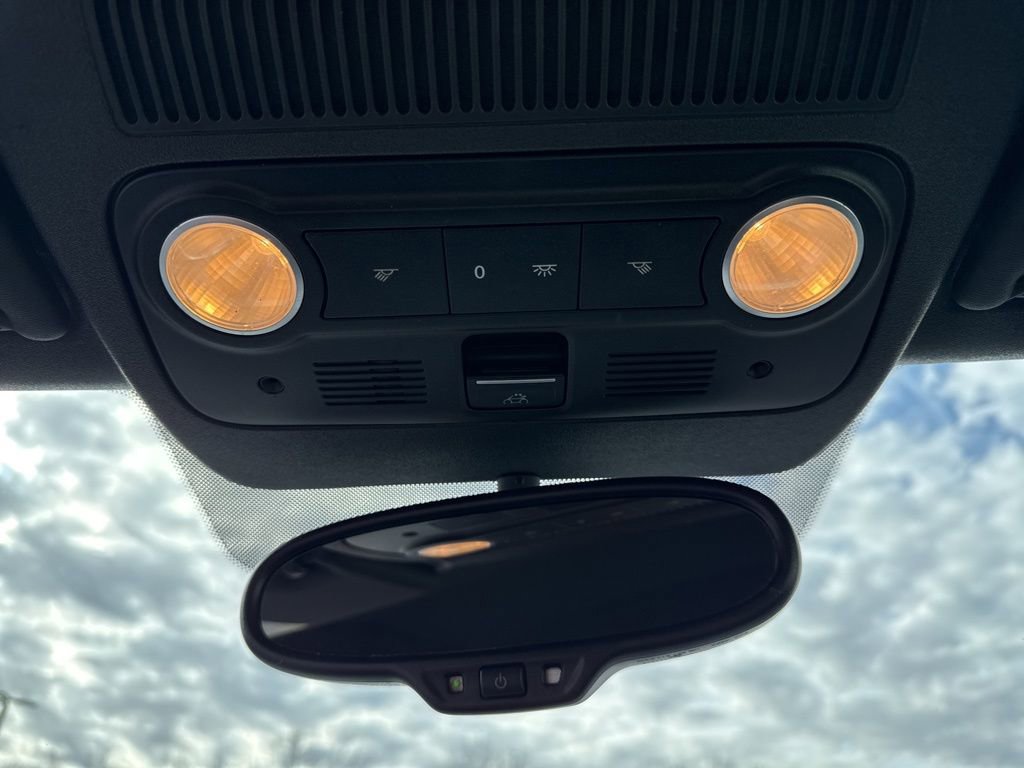 Used 2016 Volkswagen Beetle 1.8T S image 23