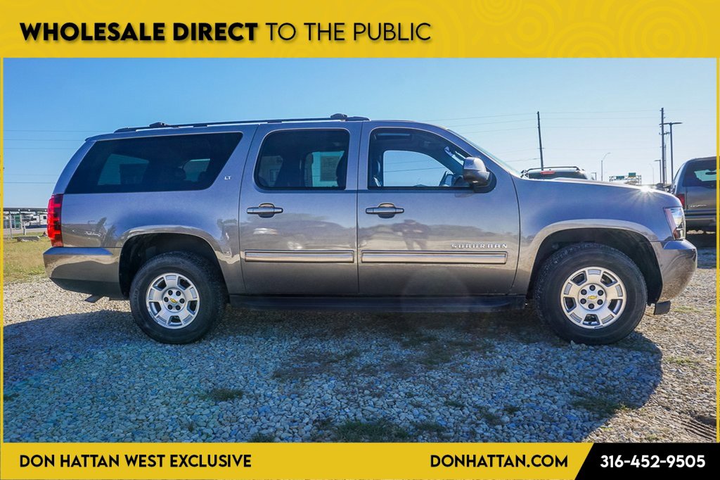 Used 2011 Chevrolet Suburban LT image 33