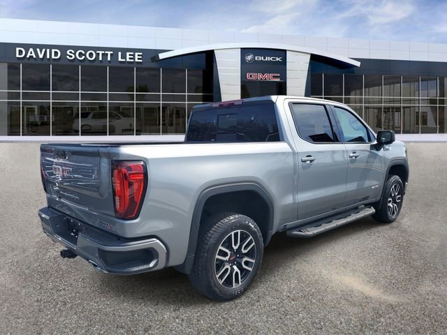 Used 2025 GMC Sierra 1500 AT4 w/ Technology Package image 4
