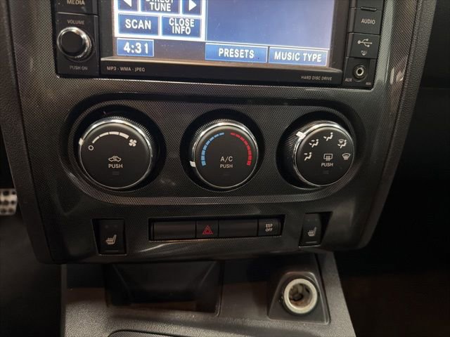 Used 2010 Dodge Challenger R/T image 21