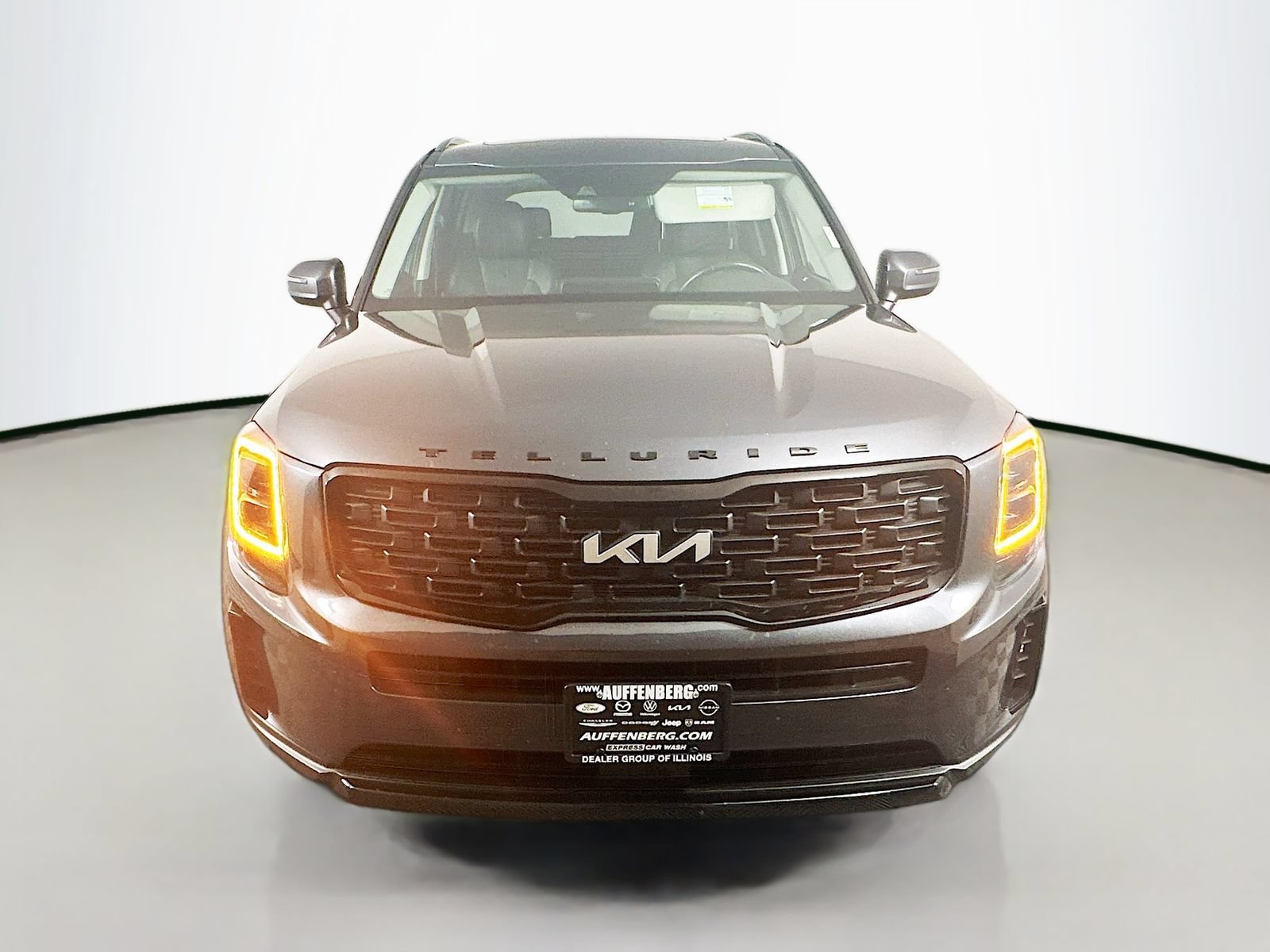 Used 2022 Kia Telluride EX w/ EX Premium Package AWD/4WD image 2