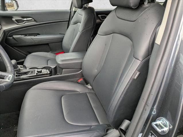 Used 2024 Kia Sportage EX image 23