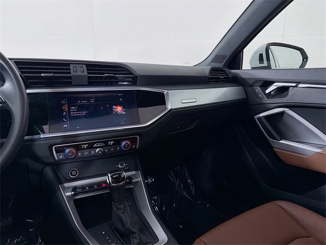 Used 2021 Audi Q3 2.0T Premium w/ Convenience Package image 26