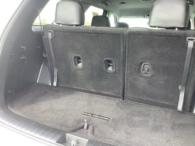 Used 2023 Hyundai Palisade SEL w/ Cargo Package image 11