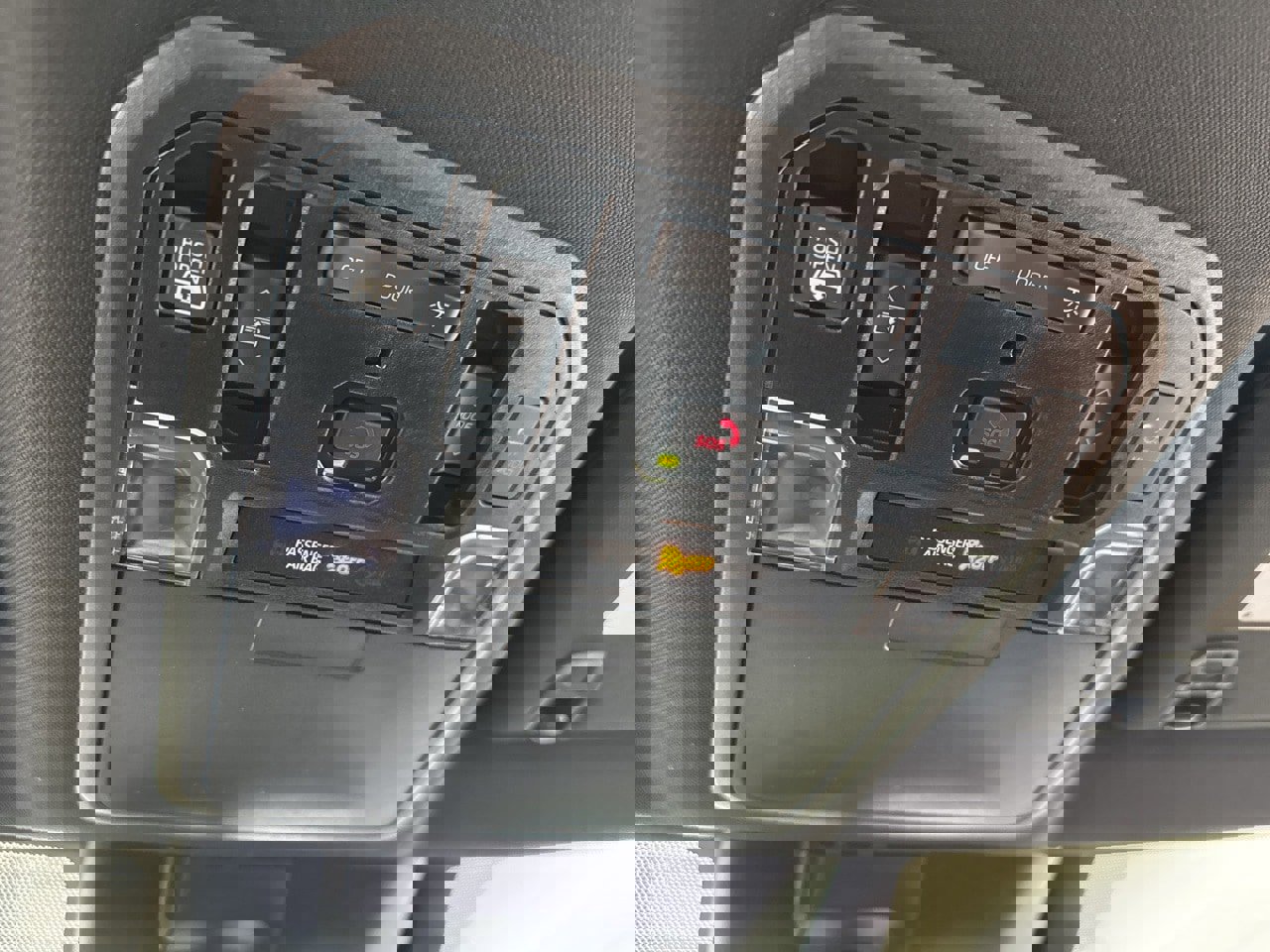 Used 2023 Toyota Tundra Platinum image 37