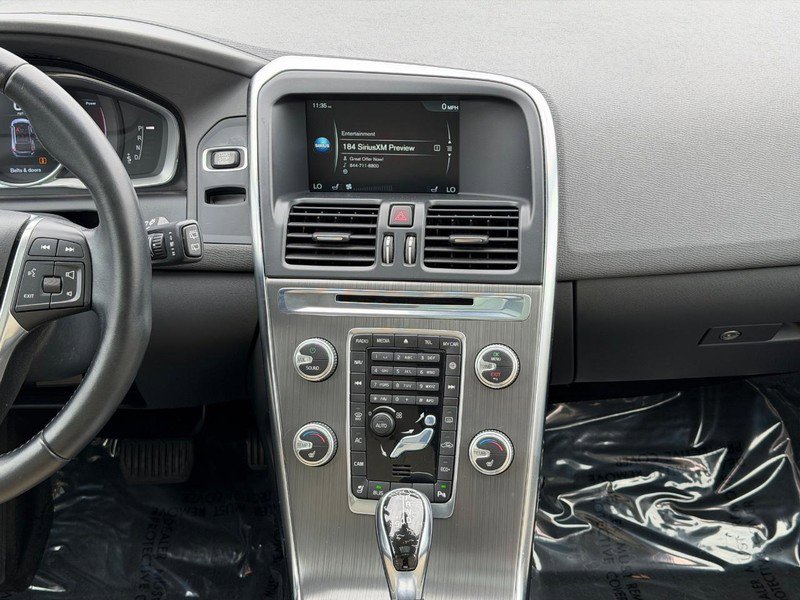 Used 2016 Volvo XC60 T5 Premier w/ Proximity Package image 14