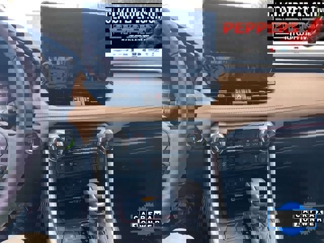 Used 2025 Toyota RAV4 Limited w/ Advanced Technology Package image 15