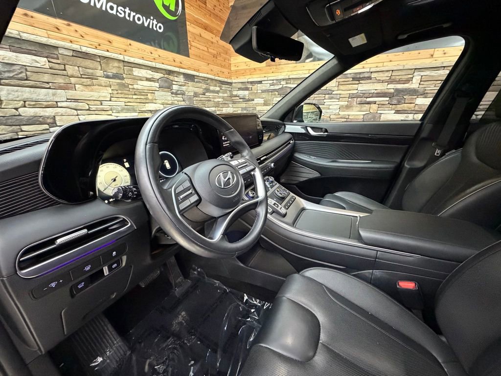 Used 2023 Hyundai Palisade Calligraphy w/ Cargo Package image 10