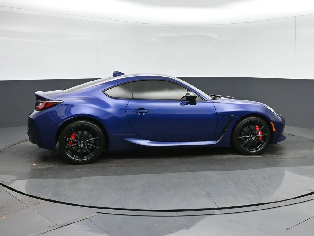 Used 2025 Toyota GR86 w/ Performance Package image 8