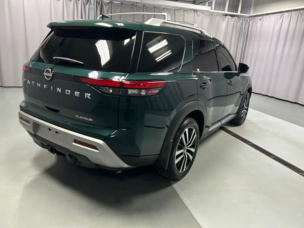Used 2024 Nissan Pathfinder Platinum w/ Cargo Package image 7