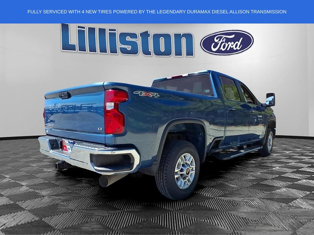 Used 2025 Chevrolet Silverado 2500 LT w/ Convenience Package image 2