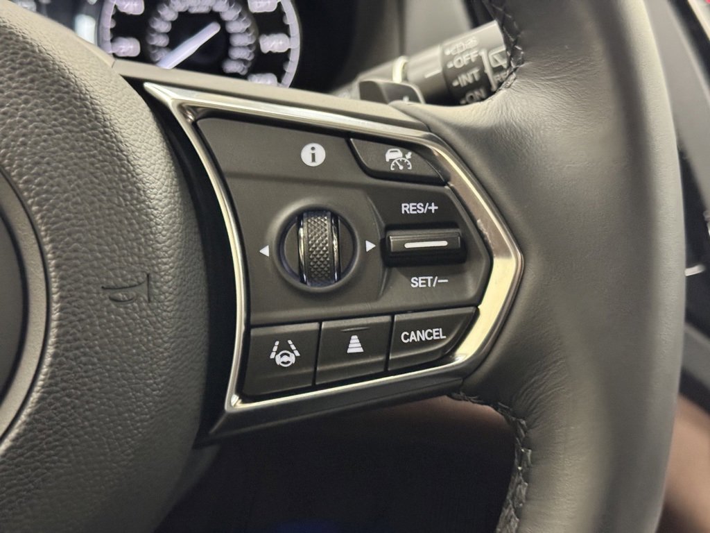 Used 2025 Acura RDX SH-AWD w/ Technology Package image 24
