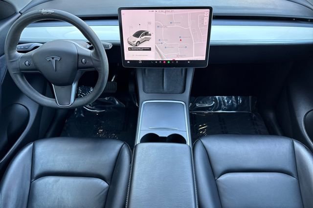 Used 2021 Tesla Model Y Long Range image 15