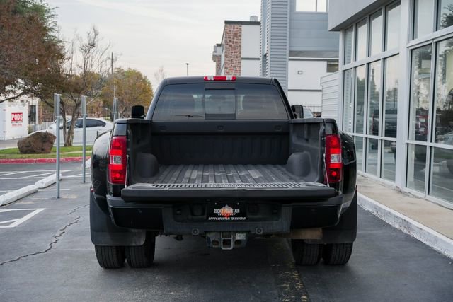 Used 2013 GMC Sierra 3500 Denali image 9