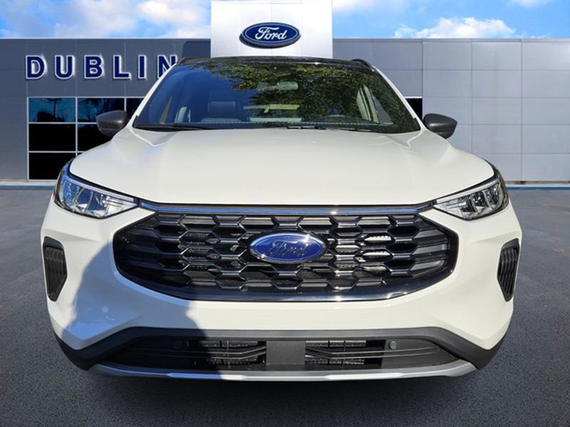 New 2026 Ford Escape ST-Line image 2