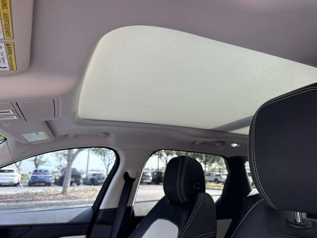 Used 2018 Jaguar F-PACE R-Sport AWD/4WD image 22