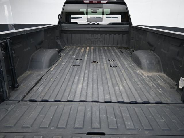 Used 2022 Chevrolet Silverado 3500 High Country w/ Snow Plow Prep/Camper Package image 29