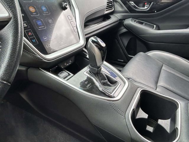 Used 2022 Subaru Outback Limited image 17