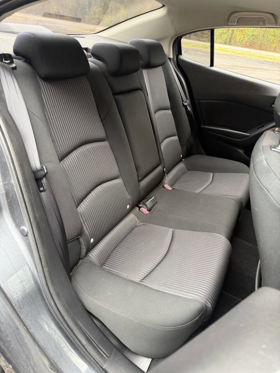 Used 2014 MAZDA MAZDA3 i Touring image 10