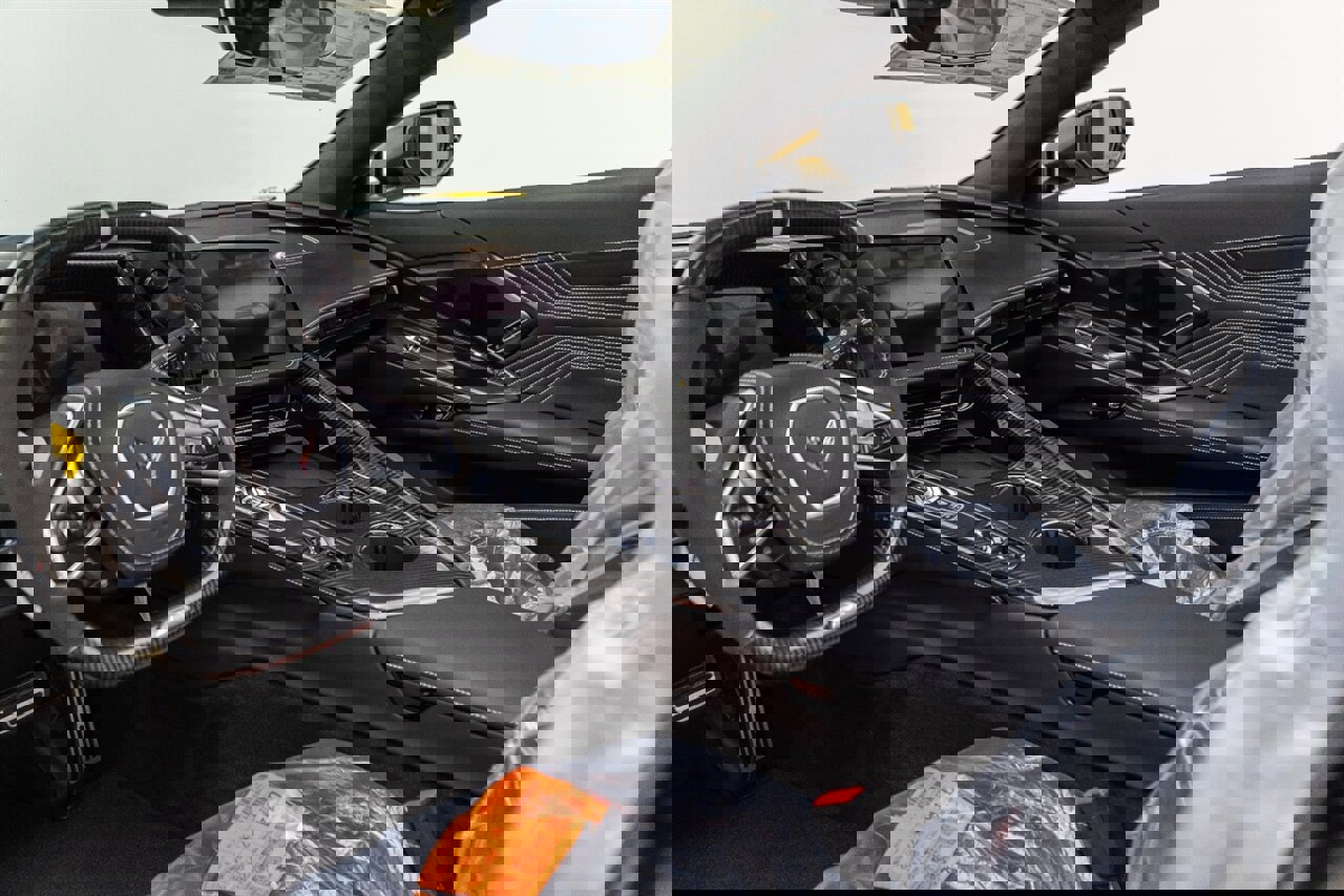 Used 2026 Chevrolet Corvette ZR1 w/ ZR1 Carbon Fiber Aero Package image 98