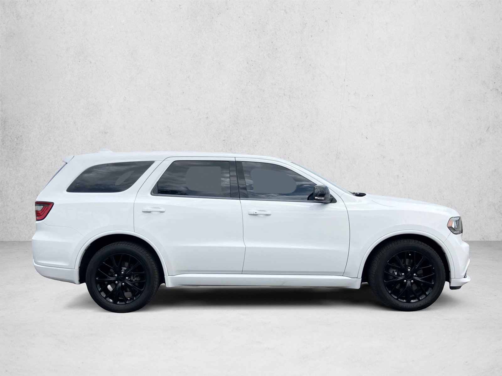 Used 2015 Dodge Durango R/T w/ Blacktop Package RWD image 4