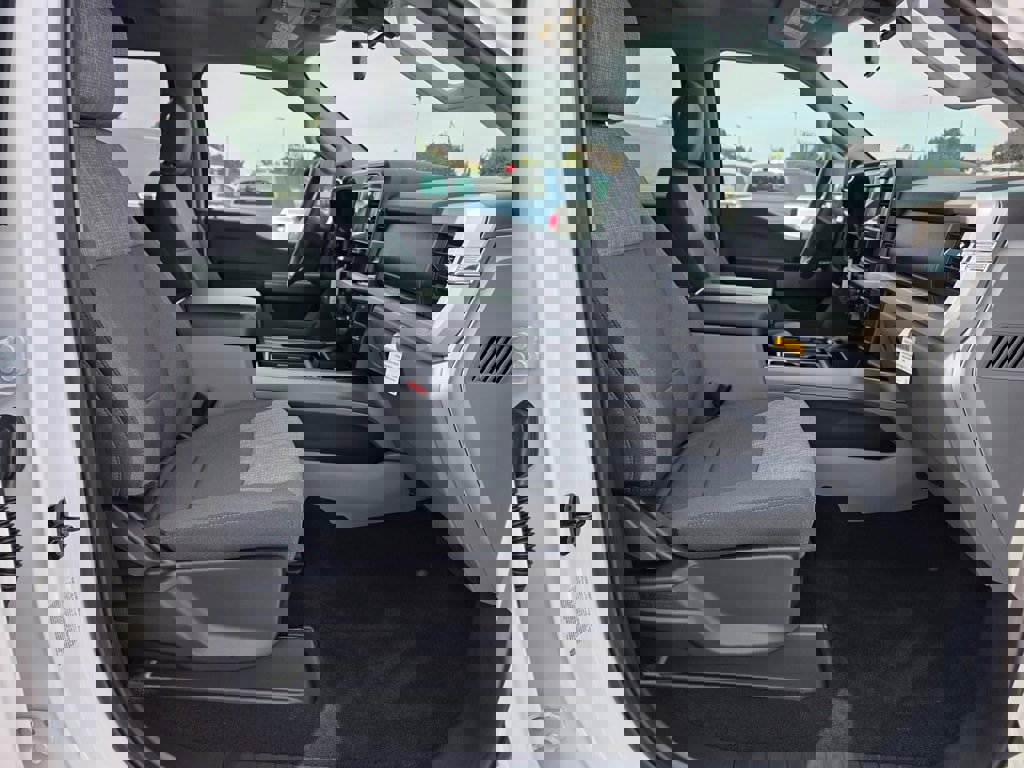 New 2026 Ford F350 XLT w/ Camper Package image 23