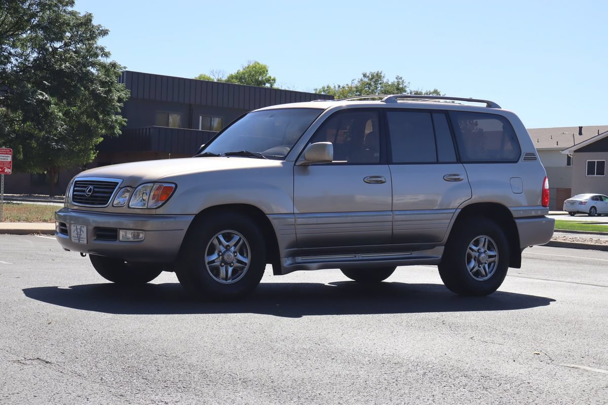 Used 2001 Lexus LX 470 4WD image 12