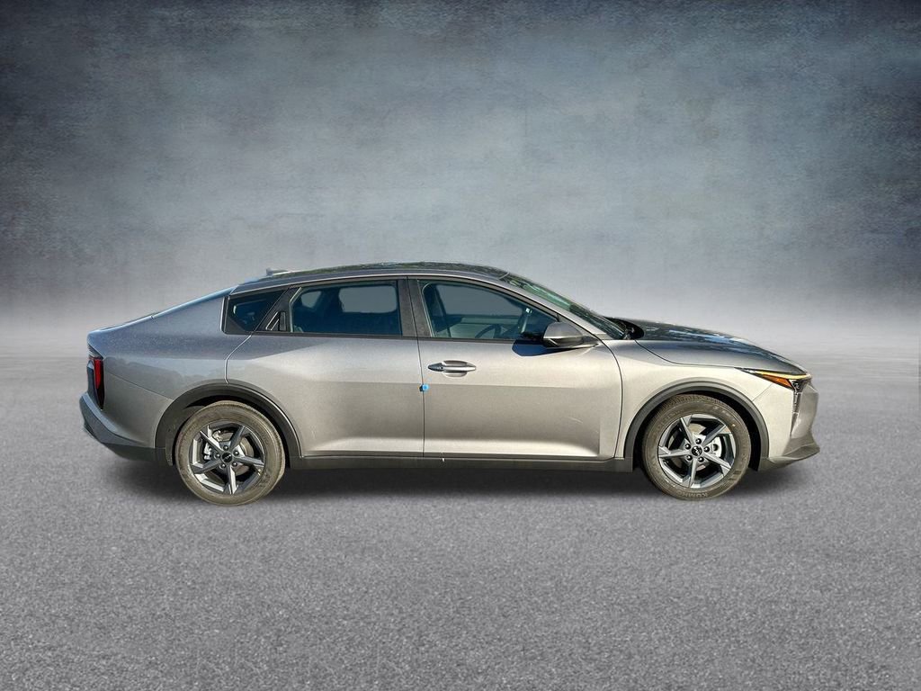 Used 2025 Kia K4 FWD image 35
