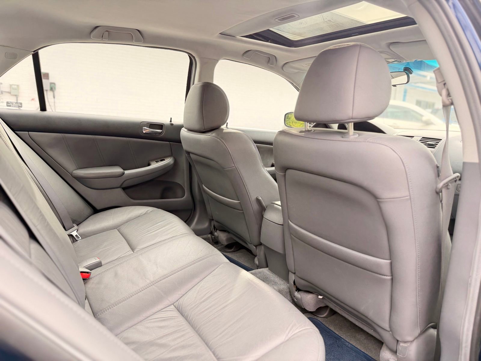 Used 2003 Honda Accord EX image 18