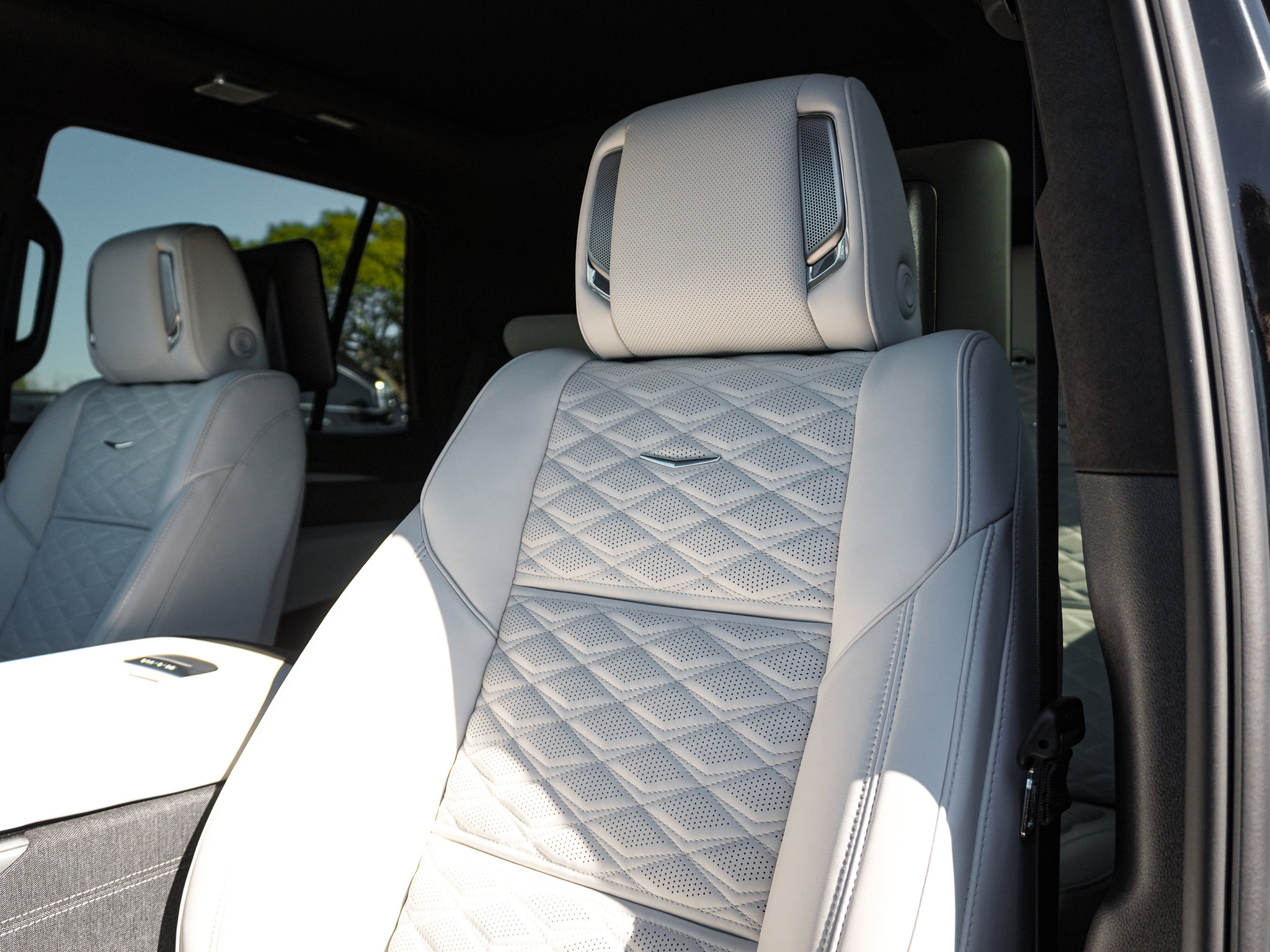 Used 2026 Cadillac Escalade V image 16