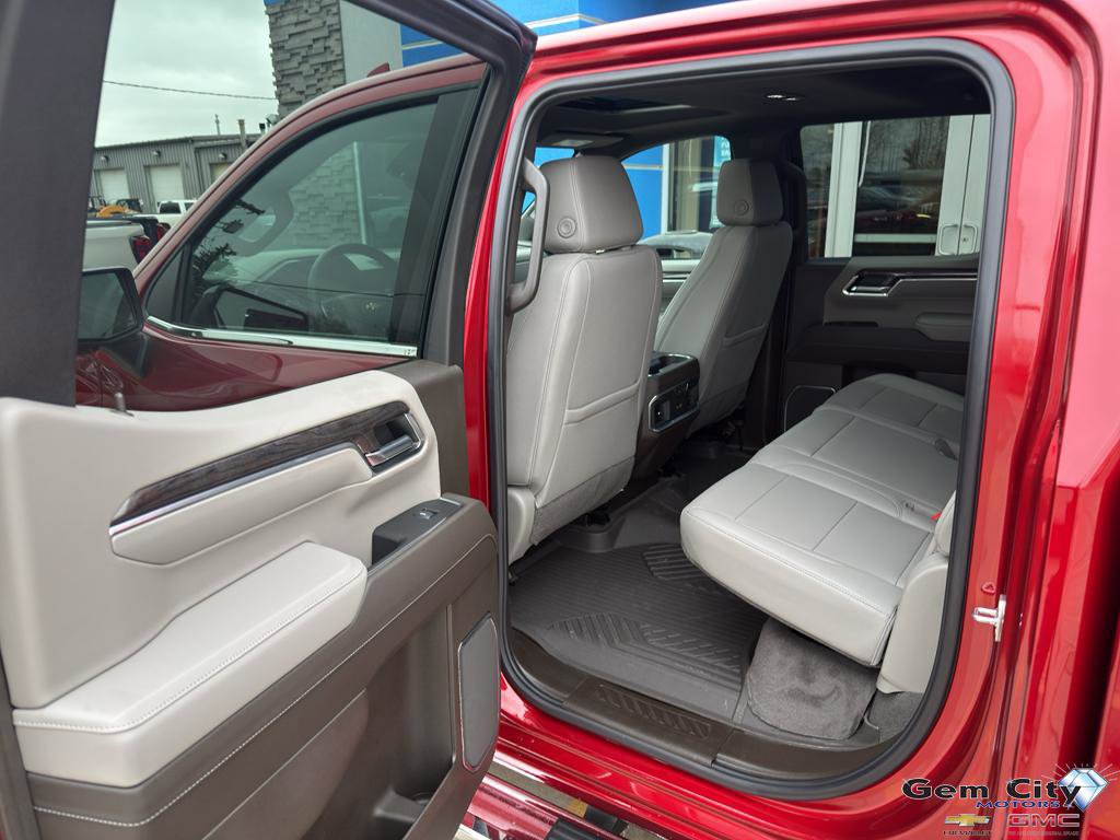 Used 2024 Chevrolet Silverado 1500 LTZ w/ LTZ Premium Package image 10