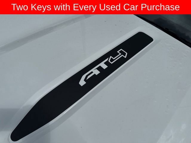 Used 2024 GMC Canyon AT4 w/ Canyon Safety Plus Package AWD/4WD image 3