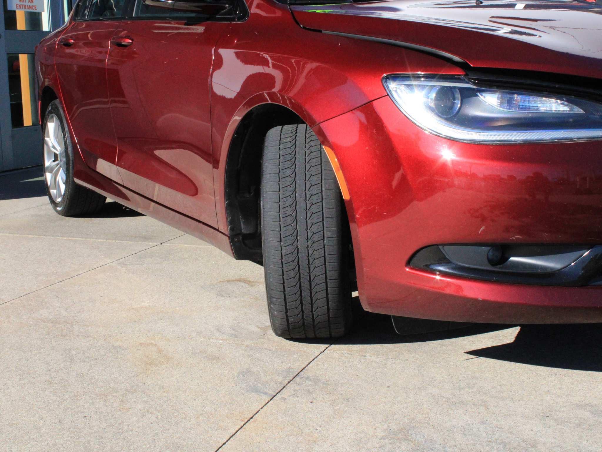 Used 2016 Chrysler 200 S w/ Comfort Group FWD image 35