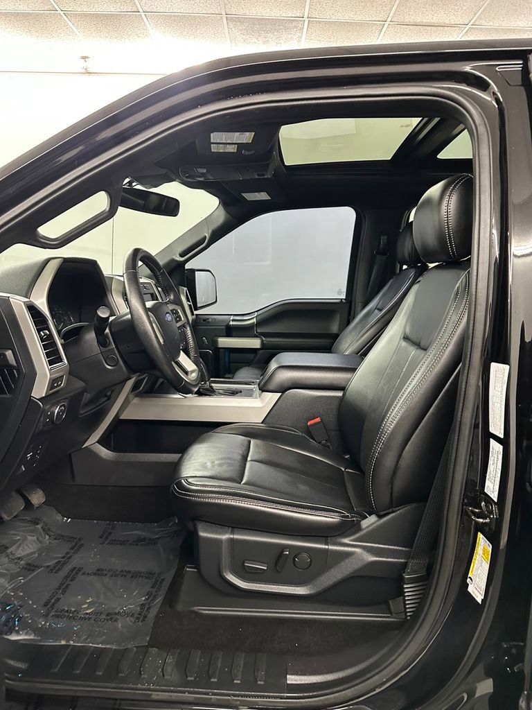Used 2019 Ford F150 Lariat w/ Equipment Group 502A Luxury image 11