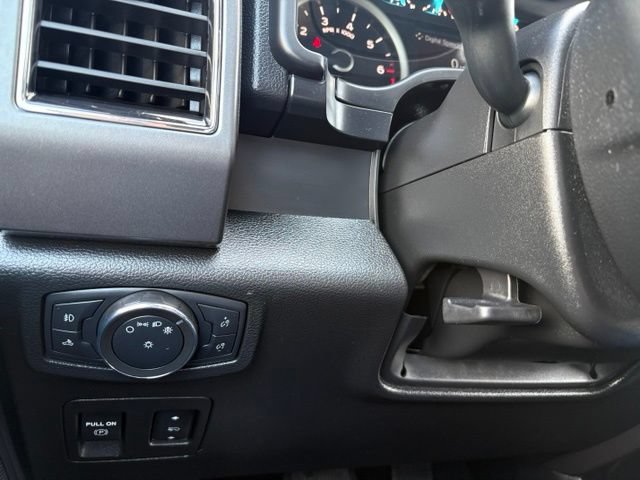 Used 2020 Ford F150 XLT w/ Equipment Group 302A Luxury AWD/4WD image 22