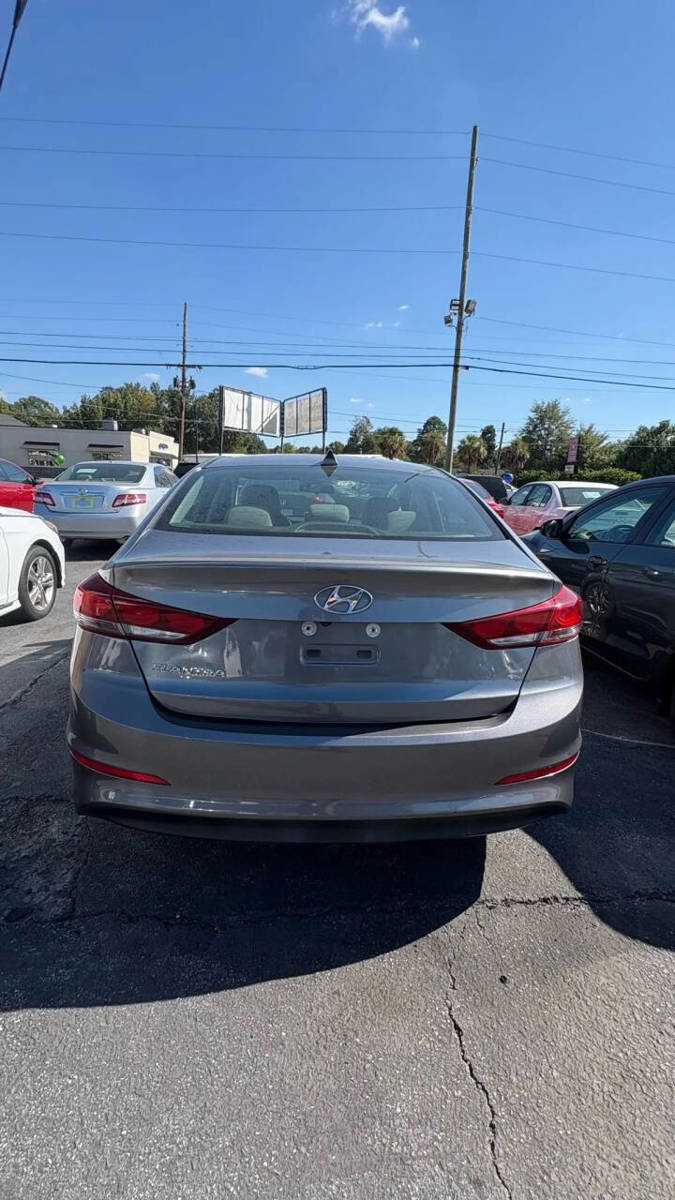 Used 2018 Hyundai Elantra SEL image 17
