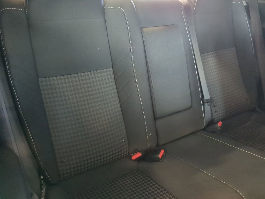 Used 2019 Dodge Challenger SRT Hellcat Redeye image 7