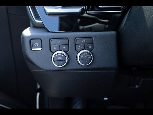 New 2026 GMC Sierra 2500 SLE w/ Preferred Package AWD/4WD image 19