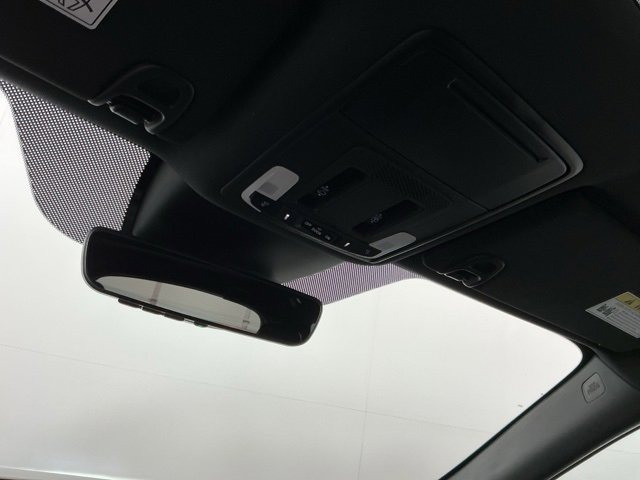 Used 2025 Honda Pilot TrailSport image 22