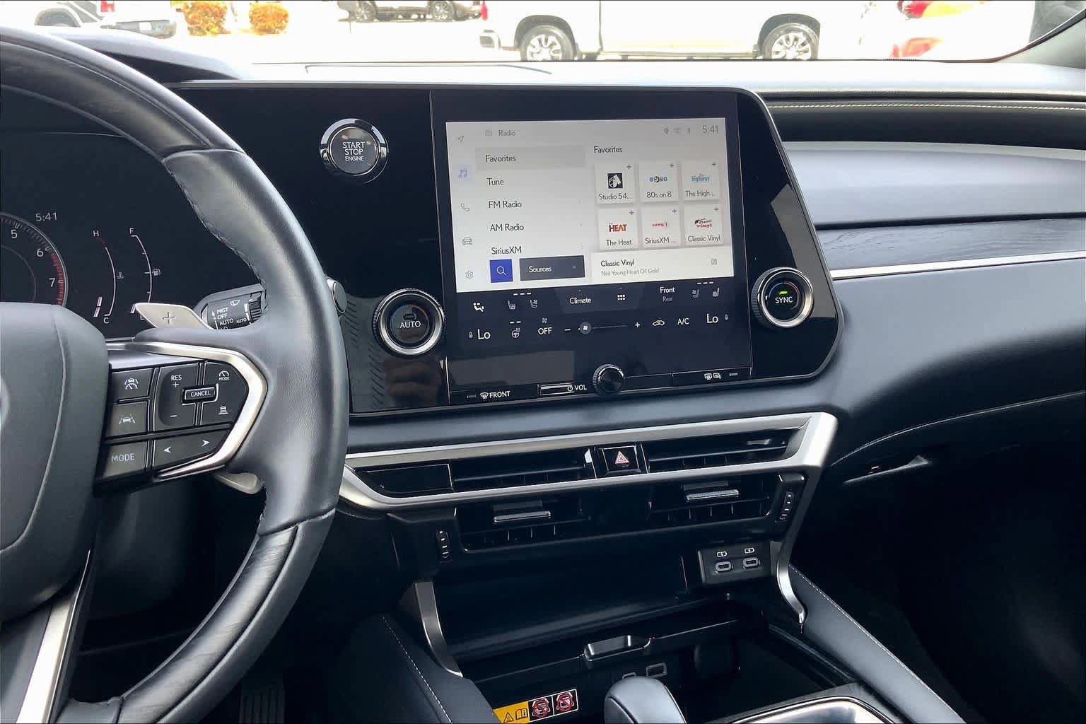 Used 2024 Lexus RX 350 Premium w/ Accessory Package (Z1) image 7