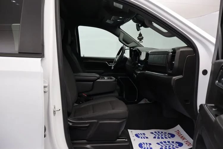 Used 2026 Chevrolet Silverado 1500 LT AWD/4WD image 17