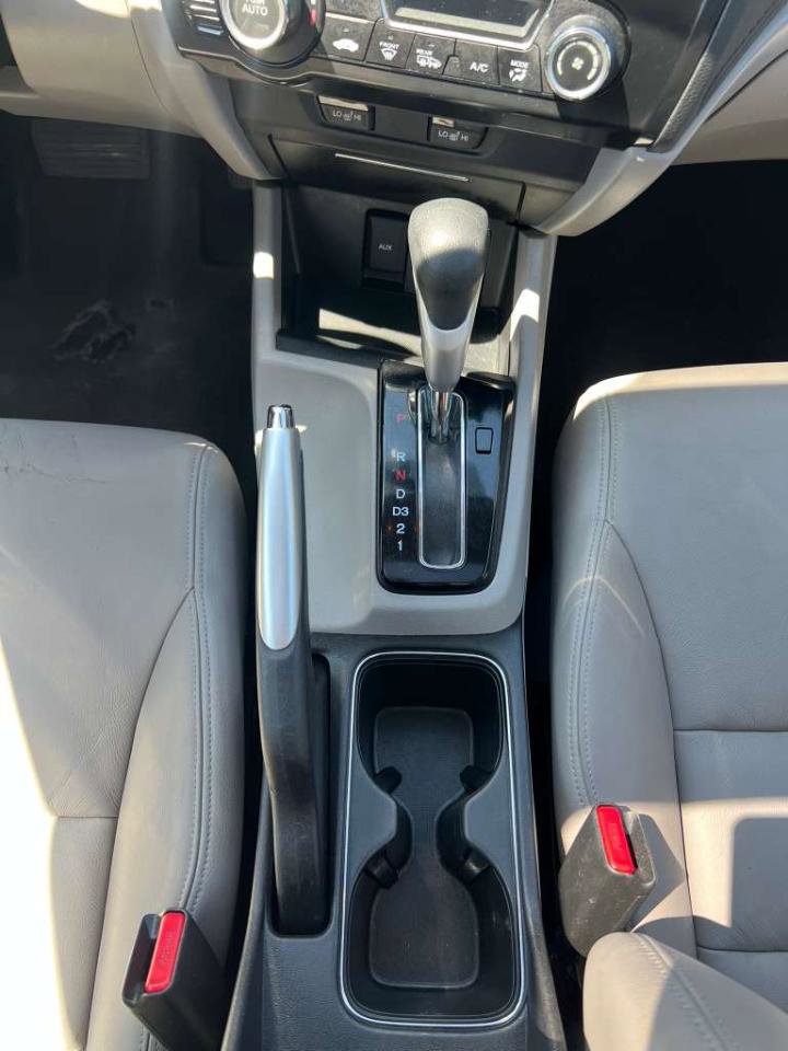 Used 2013 Honda Civic EX-L image 22