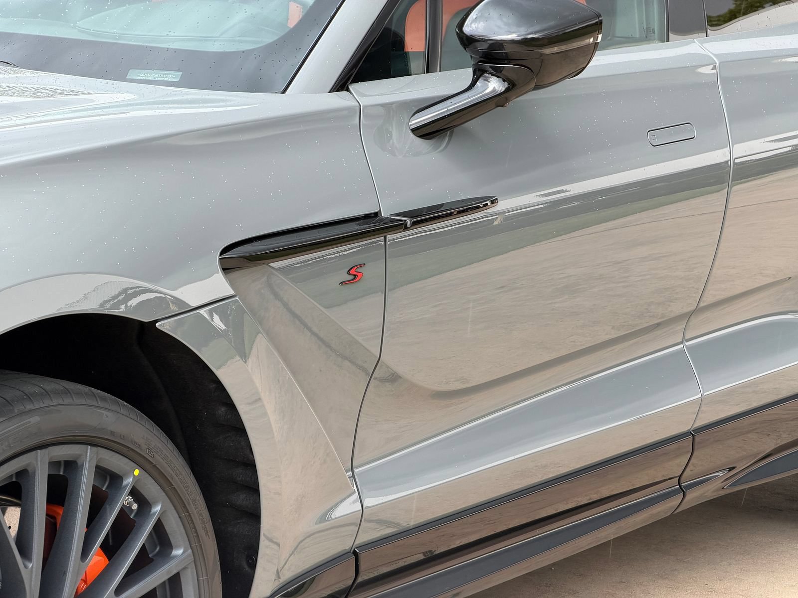 New 2026 Aston Martin DBX S AWD/4WD image 13