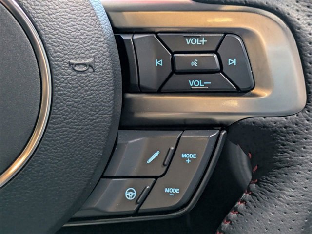 Used 2018 Ford Mustang Shelby GT350 w/ Convenience Package image 31