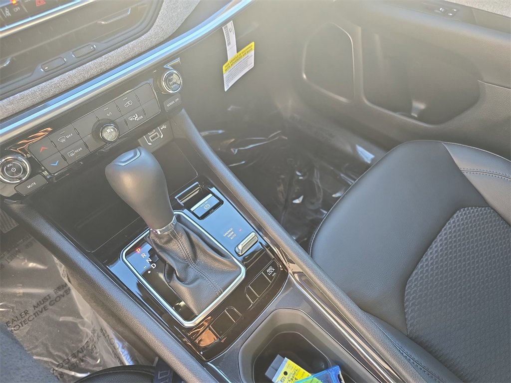 New 2026 Jeep Compass Latitude image 25